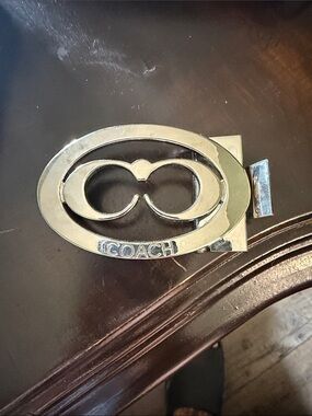 Like New Coach Silver Oval Interlocking C Belt Buckle